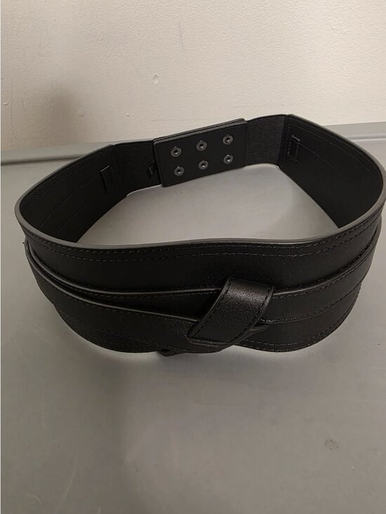 White House Black Market Belt - Black - Pre Owned XXS/XS main image 6